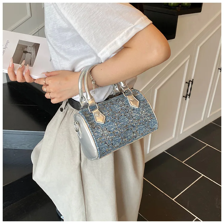 

Denim Rhinestone Bag Niche Shoulder Purse for Women Embellished Crossbody Tote Fashion Top Handle Bag Chic Day-to-Night Bag​