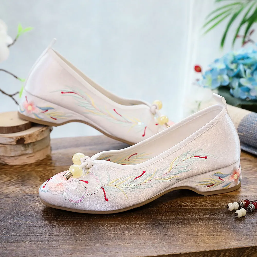 Veowalk Elegant Women Satin Cotton Embroidered Pointed Toe Slip On Flats Comfortable Chinese Wedding Shoes Blue Red White