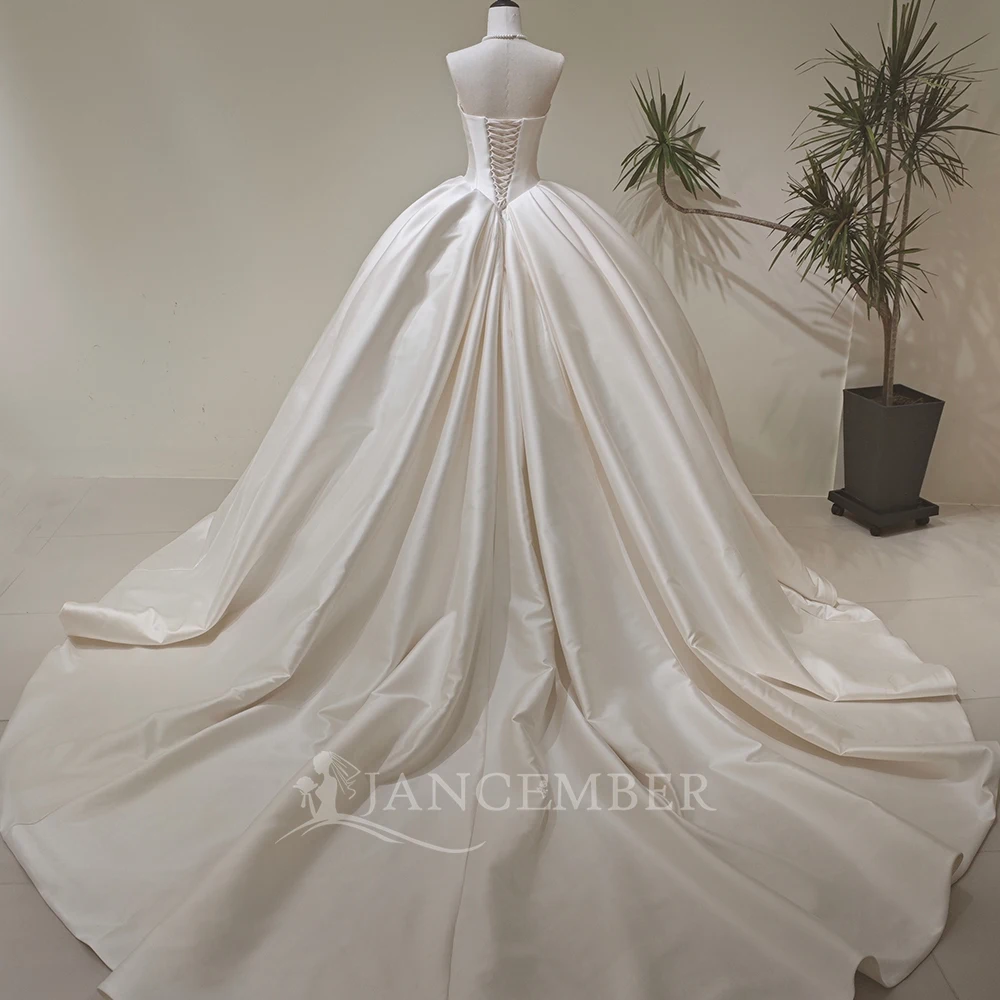 Princess Wedding Dress Ivory Satin Ball Gown Customized Strapless Sleeveless Pleated Chapel Train vestidos de novia boda