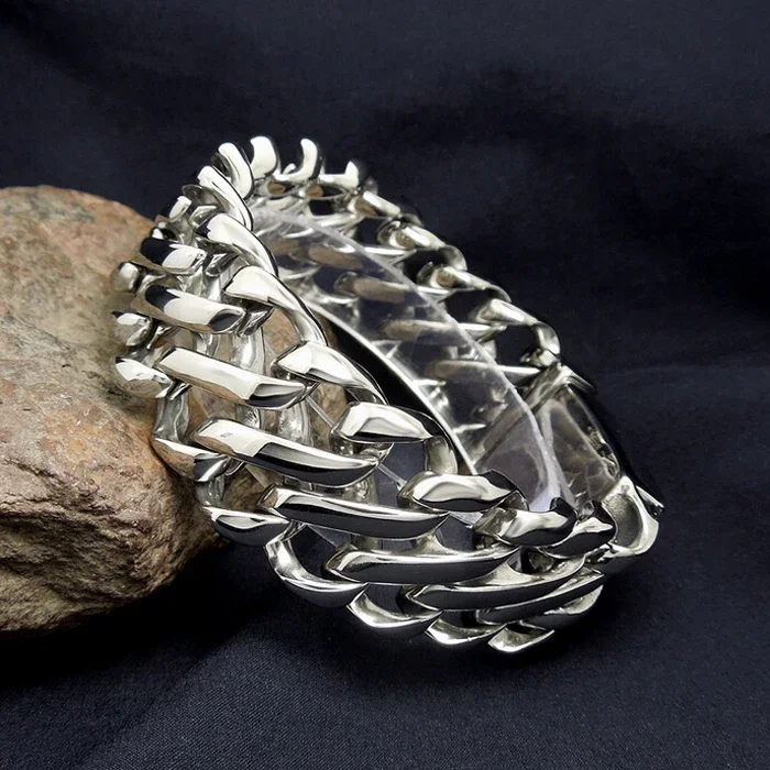 

Vintage oversized double-breasted double-buckle ultra-wide men's titanium steel bracelet