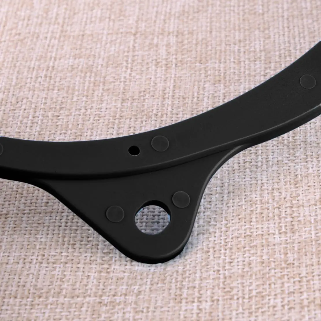 

2Pcs 6" x 9" Oval Rear Speaker Mounting Adapter Fit for Toyota Corolla Camry Solara Yaris Liftback Sedan 2007 2008 2009 Black