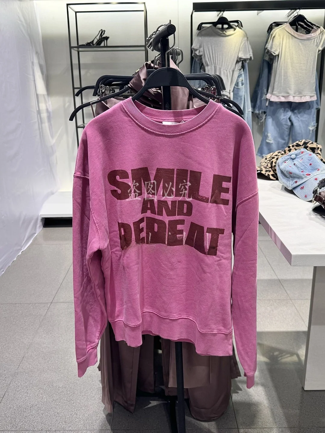 

Loose Fit round Neck Sweatshirt Women's Casual Sweet Letter Print Washed Effect American Style Autumn New Arrival Streetwear