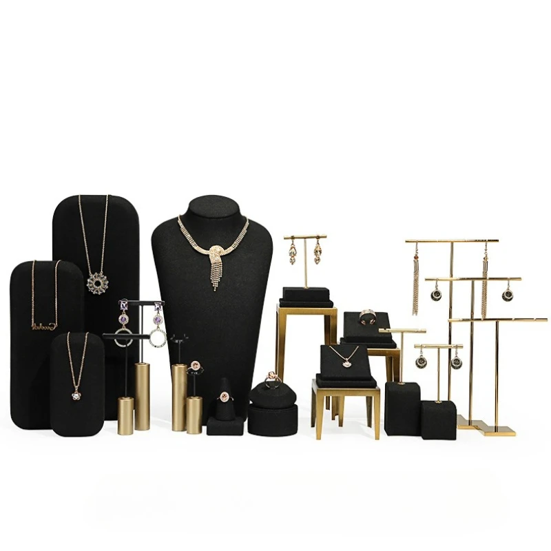 

Luxury Set Jewelry Props Black Microfiber Necklace Ring Window Display Stand Portrait Model Jewelry Display Stand Spot