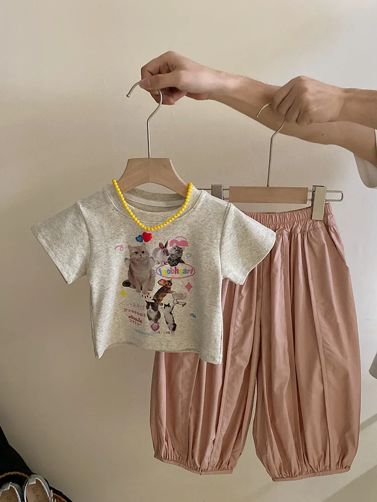 Ropa de verano para niña pequeña, camiseta divertida de dibujos animados, Top, pantalones informales a juego, traje de dos piezas, moda, novedad de 2024