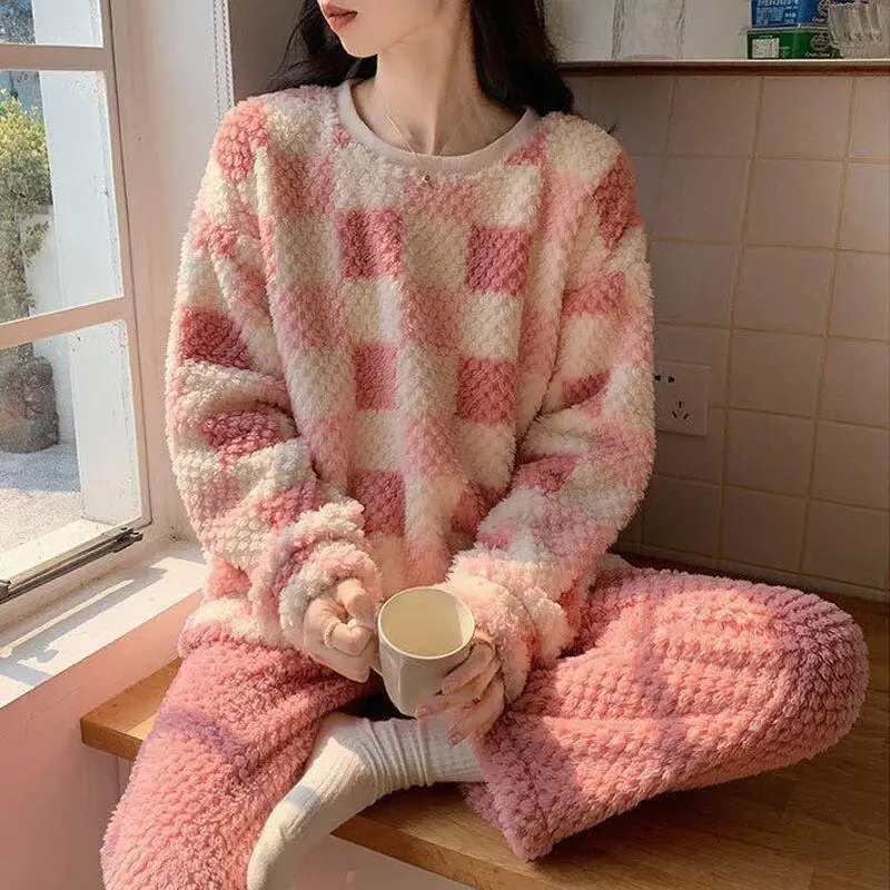 

coral fleece Women's pajamas winter flannel Sleepwear long sleeves suit Autumn Cotton Pajama Set keep warm thicken homewear