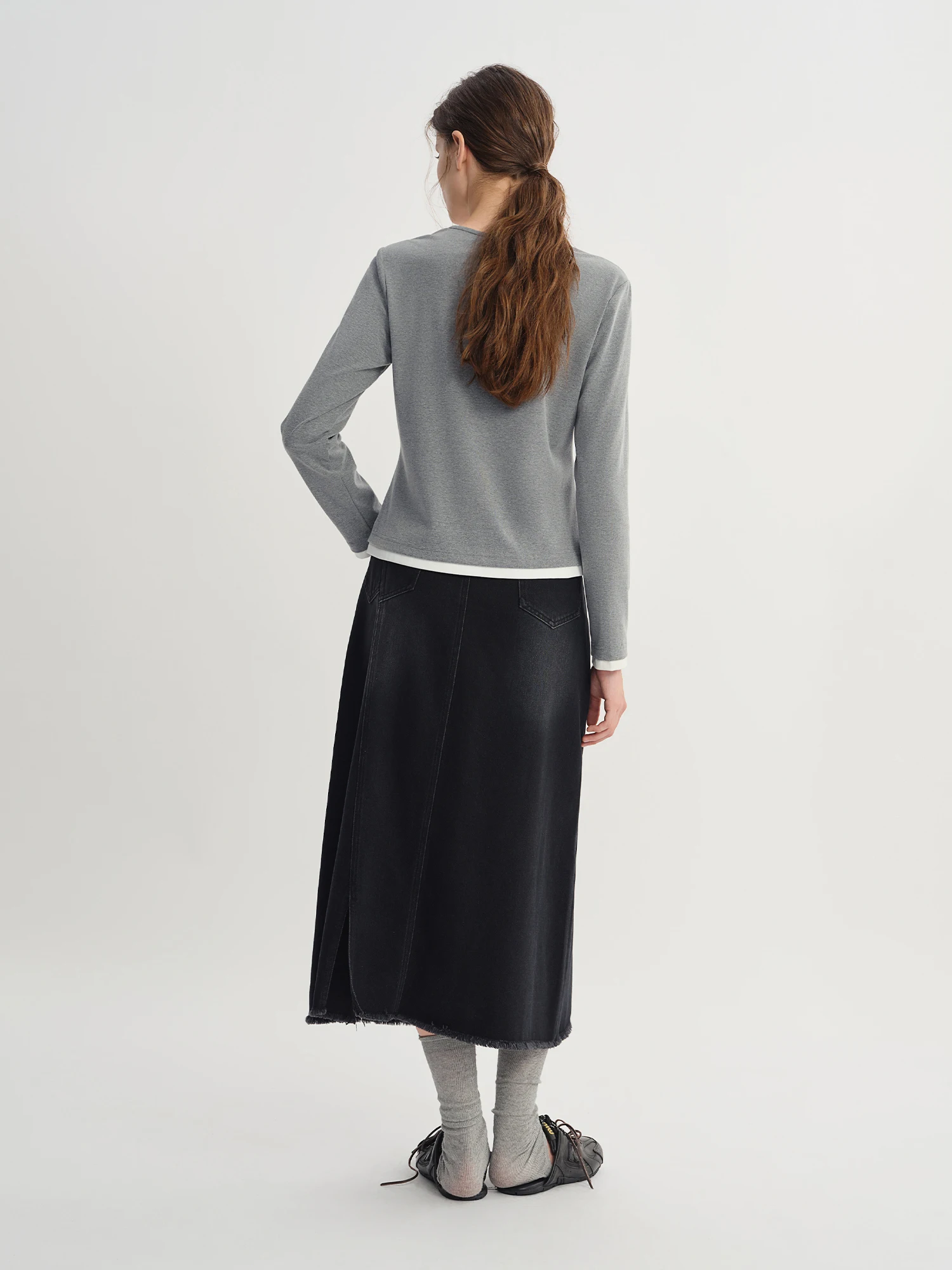 DUSHU Herbst 2025, langärmliges Damen-T-Shirt – kontrastierendes Colorblock-Oberteil mit Henley-Ausschnitt und atmungsaktivem Stoff für den Büro-Casual