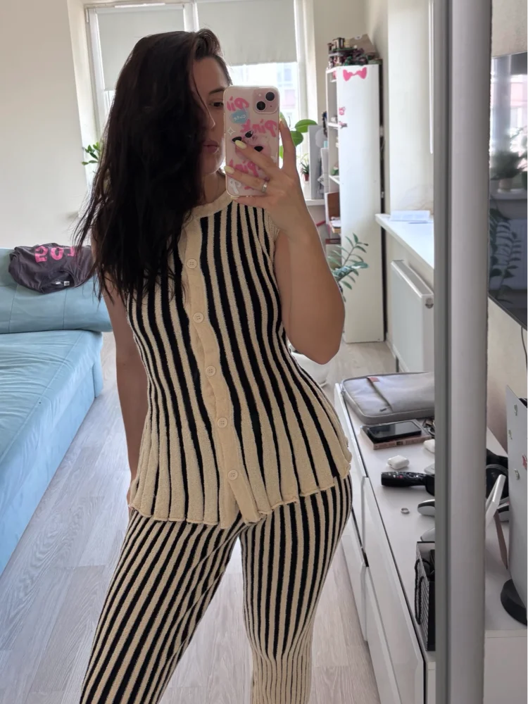 Stripe Pattern Skinny Pants Sets Street Women V-neck Sleeveless Single Breasted Ruffled Edges Tops Suits New Fashion Outfits