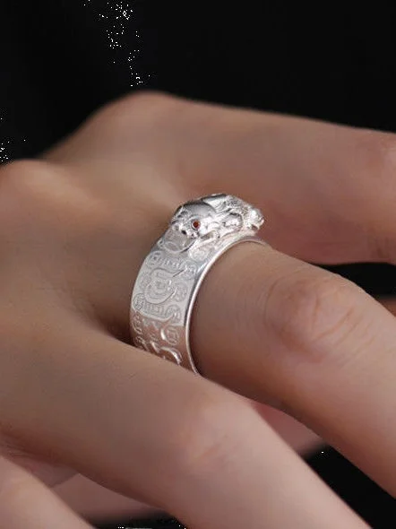 

Weier Retro Xiu Ring Men Women Fashion Wide Version 925 Silver Index Finger Ring Six-Syllable True Word Open Ring