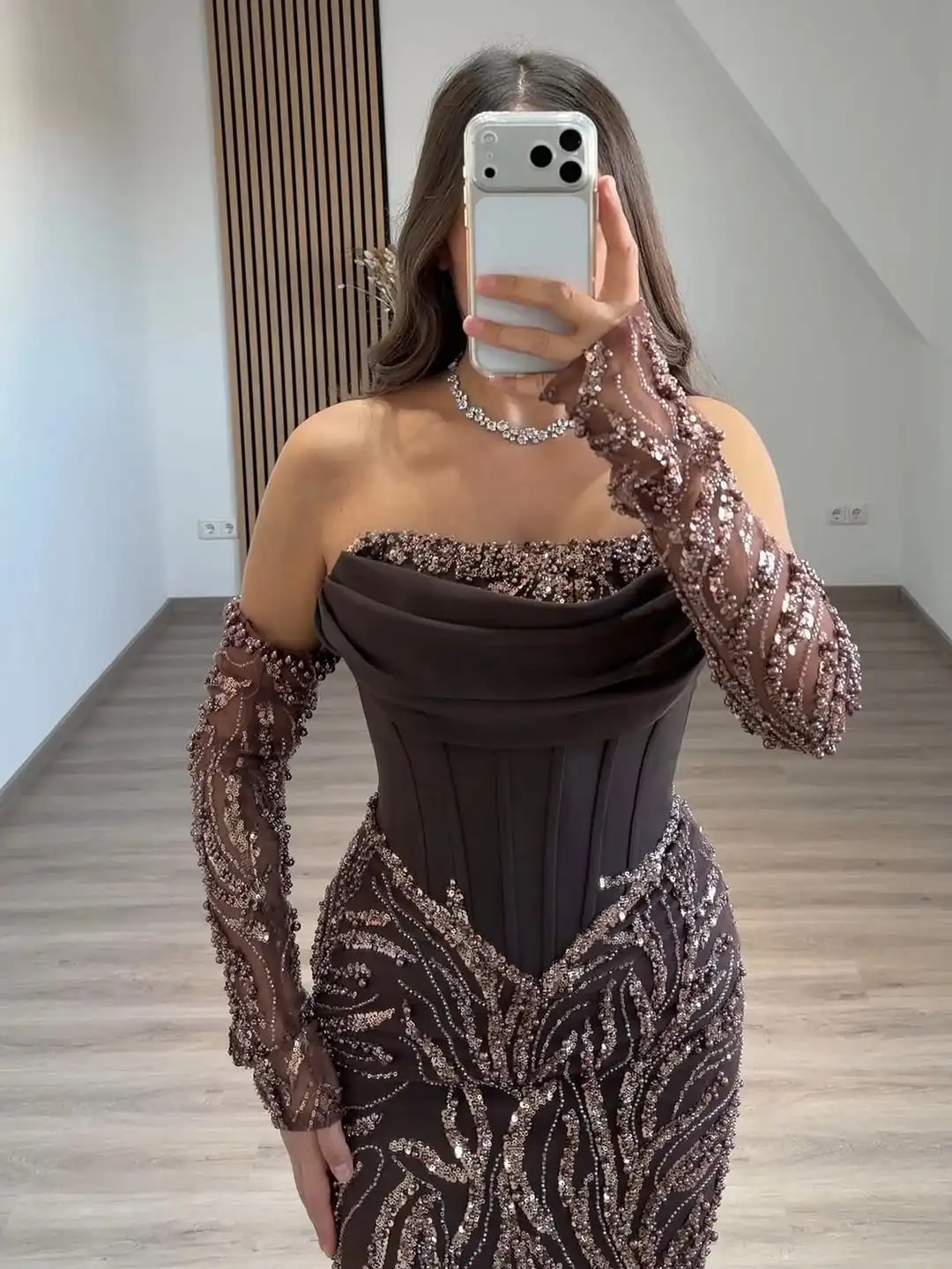 

New Design Sexy Off The Shoulder Fishbone Beading Sequins Pleated Luxury Mermaid Evening Prom Formal Party Dress