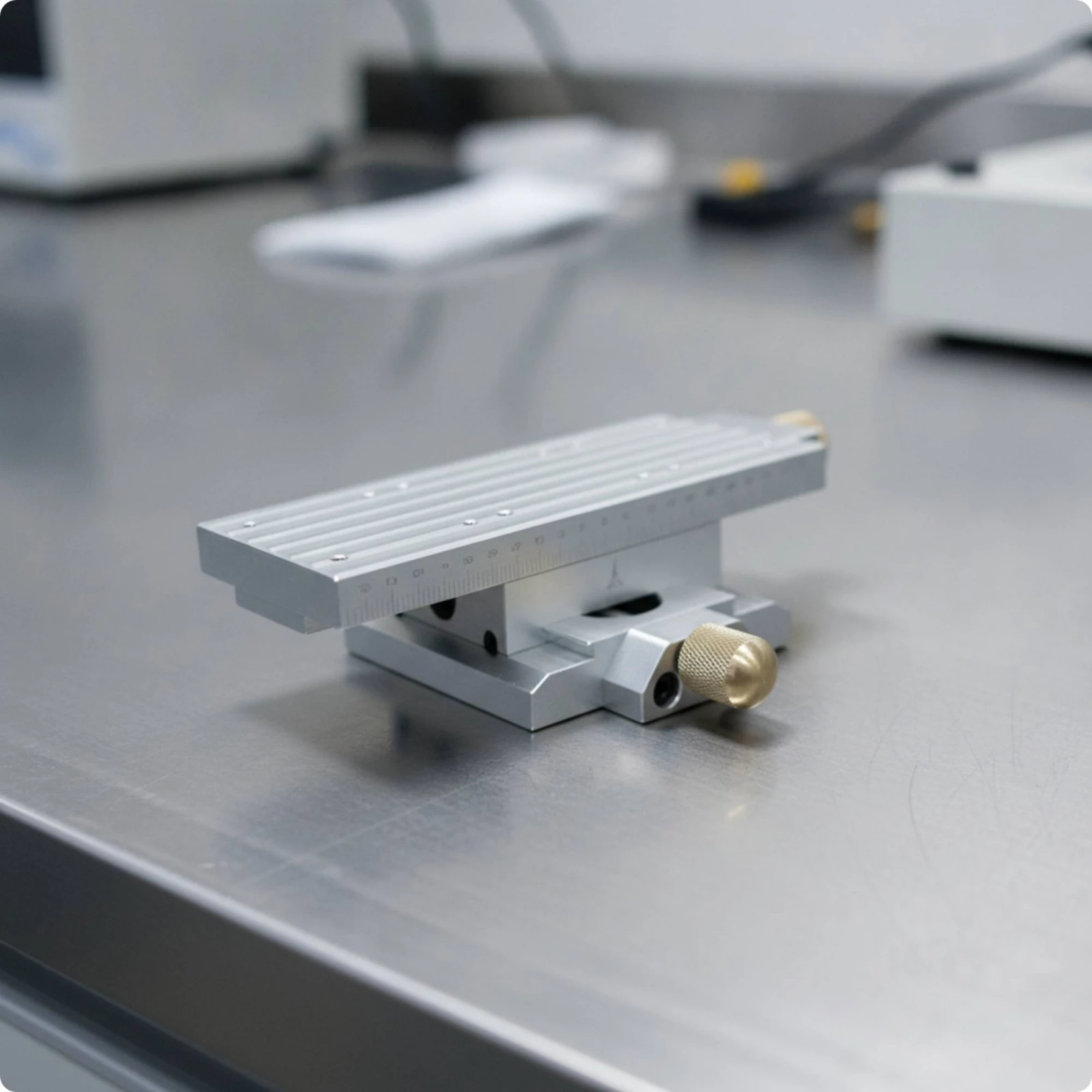 Precision Manual Sliding Table with Adjustment Knobs Aluminum Alloy Cross Slide Stable Smooth Movement for Drill Press Work