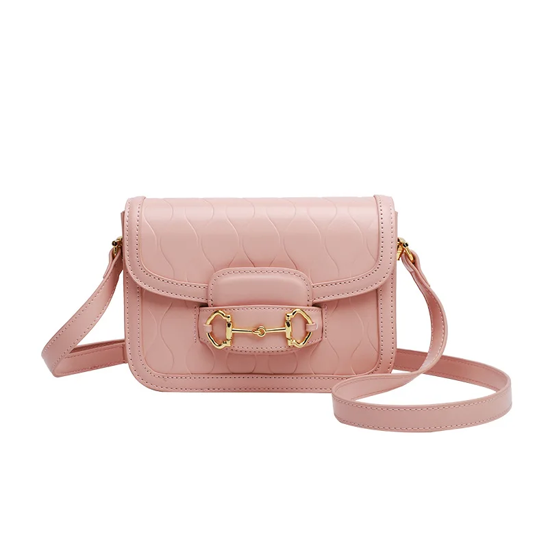 

Women's Adventure-Ready Bag Durable Water-Resistant Crossbody Shoulder Bag for Outdoor Activities and Travel