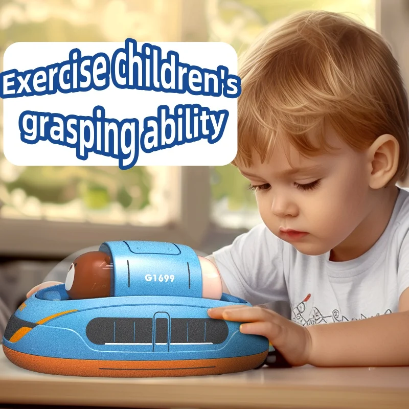 Simpatico giocattolo ferroviario ad alta velocità per bambini dai 2 ai 5 anni, passeggiate automatiche, capacità di presa per esercizi, angoli lisci, regali per bambini
