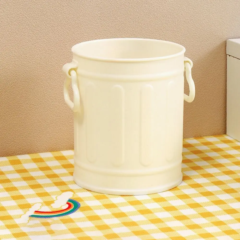 Portable Retro Pen Holder Cute Simple Makeup Brush Storage Box Plastic Reusable Pen Bucket Student