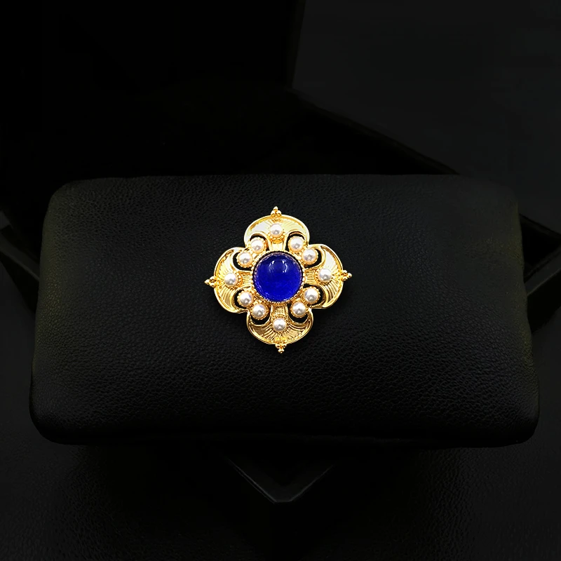 

1860 Exquisite High-End Blue Small Flower Brooch Antique Suit Neckline Corsage Pin Luxury Clothes Accessory Women Pearl Jewelry