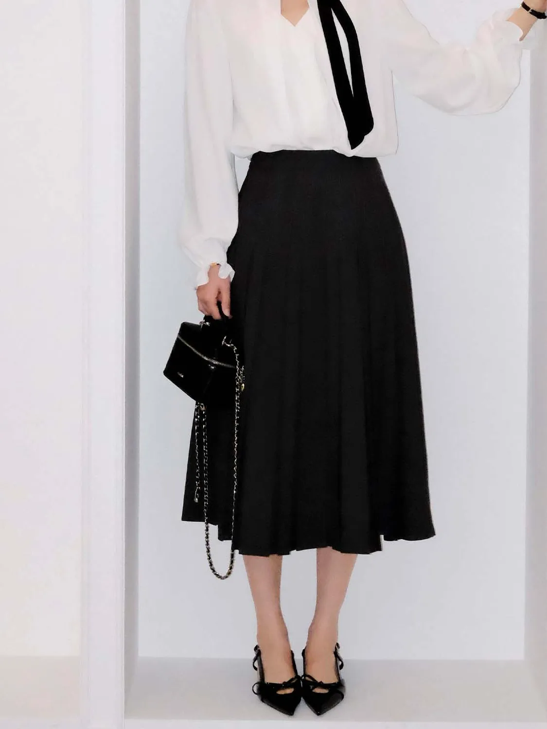 

Элегантная юбка-миди А-силуэта в корейском стиле, модная, универсальная, из полиэстера, со средней посадкой, плиссированная.