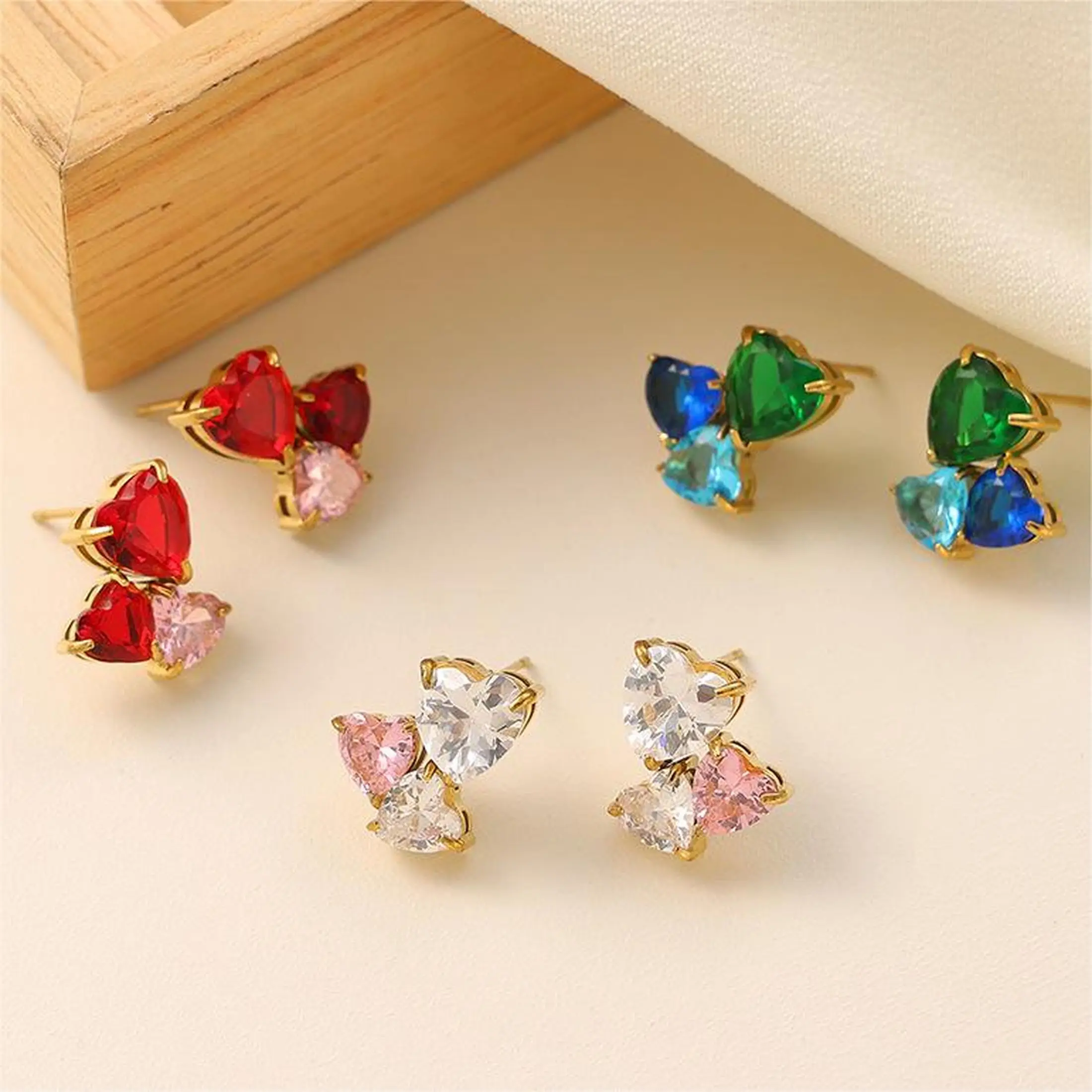 

Fashion tri colored heart-shaped patchwork design earrings, stainless steel women's earrings