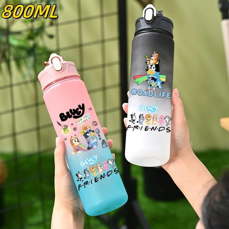 

Bluey Bingo Heeler Outdoor Sports 800ML Large Capacity Cartoon Portable Plastic Water Bottle Drinking Cup Student Birthday Gift