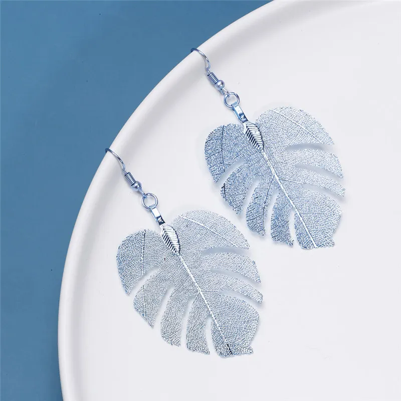 VIVILADY Hot Sale Monstera Beach Leaf Pendant Women Drop Earrings European Brand Tropical Plant Shape Summer Party Jewelry