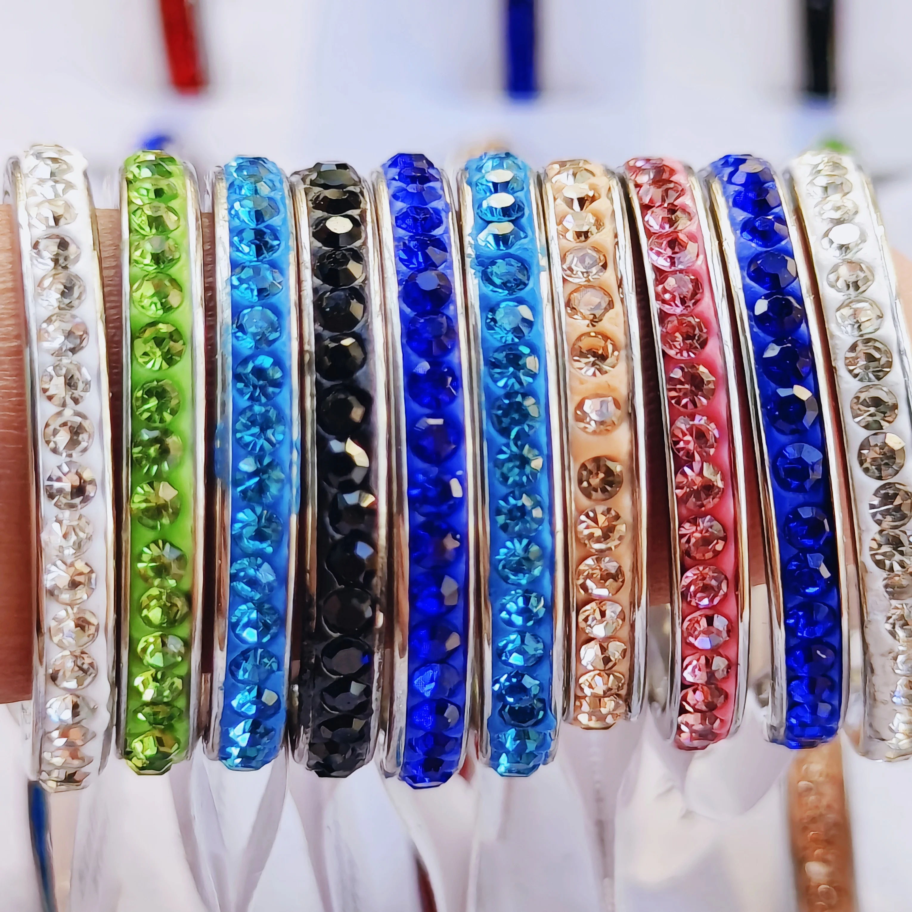 20 adet/grup toptan paslanmaz çelik yüzükler kadın çok tarzı Mix ve maç için Charm moda takı parmak dekorasyon