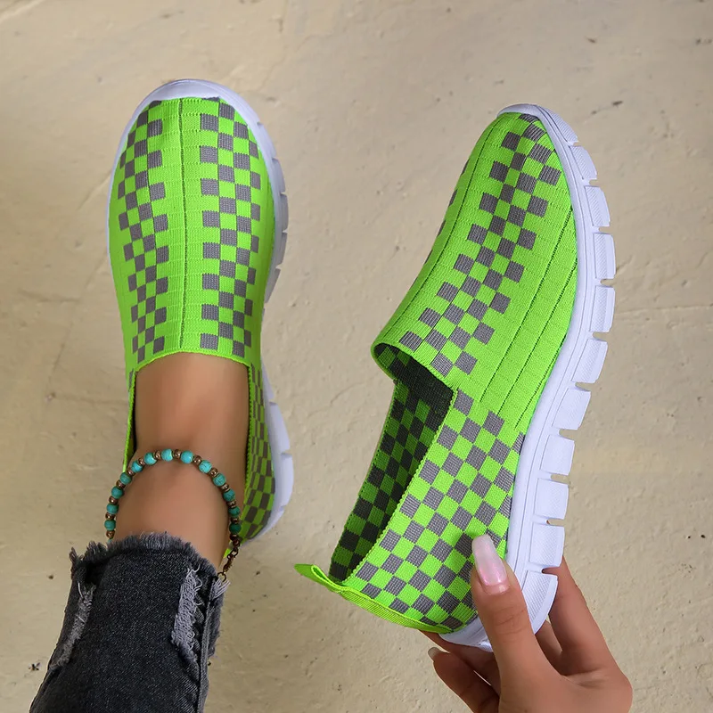 2024 summer new women's shoes fashion breathable comfortable sports casual shoes soft sole non-slip large size women's shoes