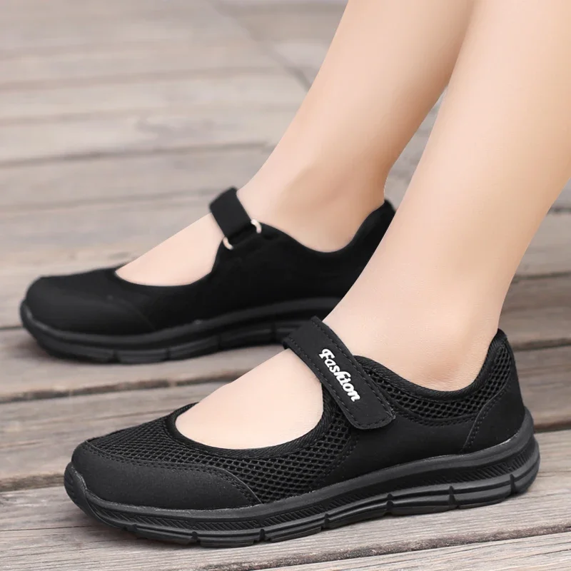 Summer Women Casual Shoes Soft Portable Sneakers Walking Shoes Flat Soles for Women Breathable Slip on Shoes