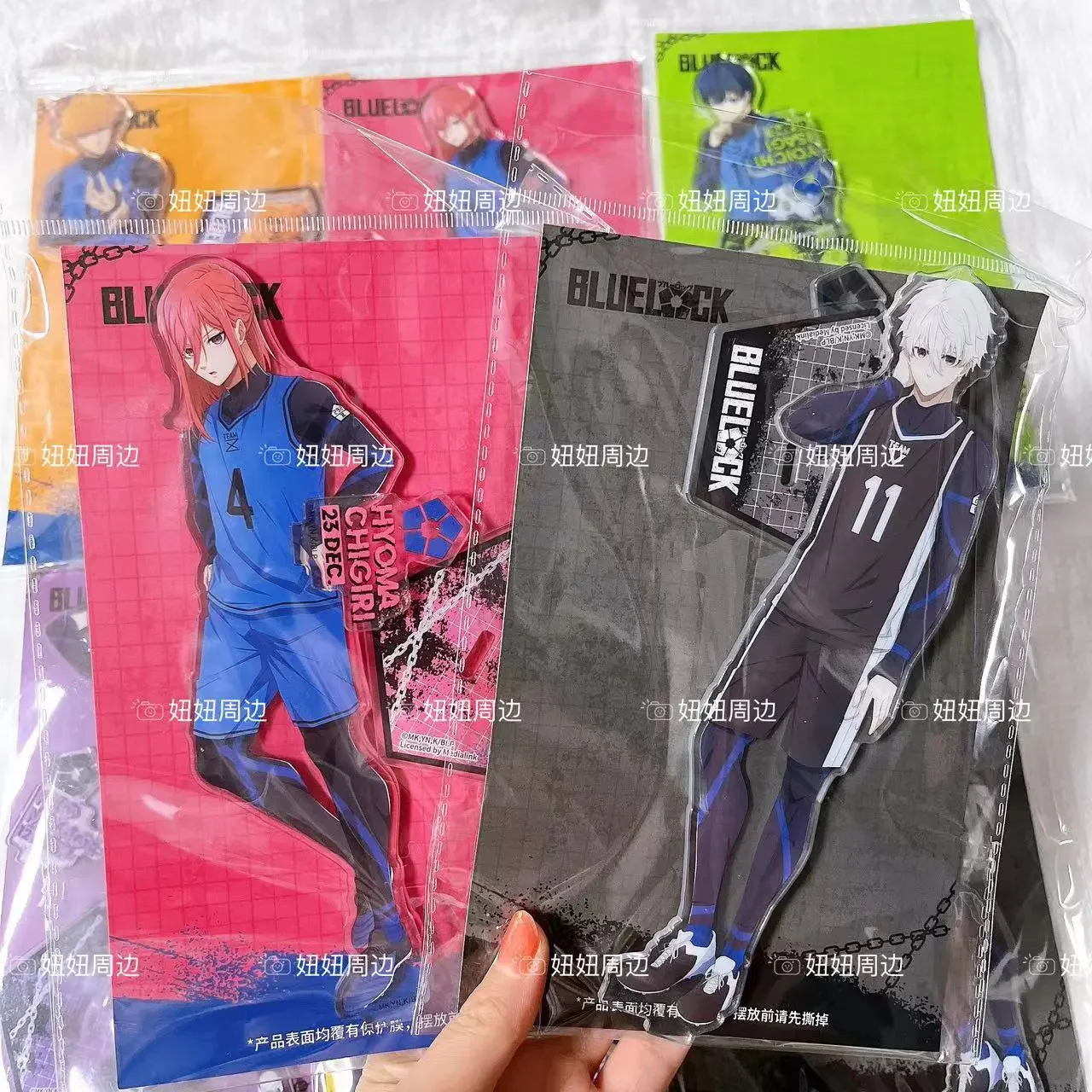 Figura de Anime de Cosplay con cerradura azul genuina Isagi Yoichi Chigiri Hyoma Rensuke Kunigami, letrero de pie acrílico, regalo de Navidad de escritorio