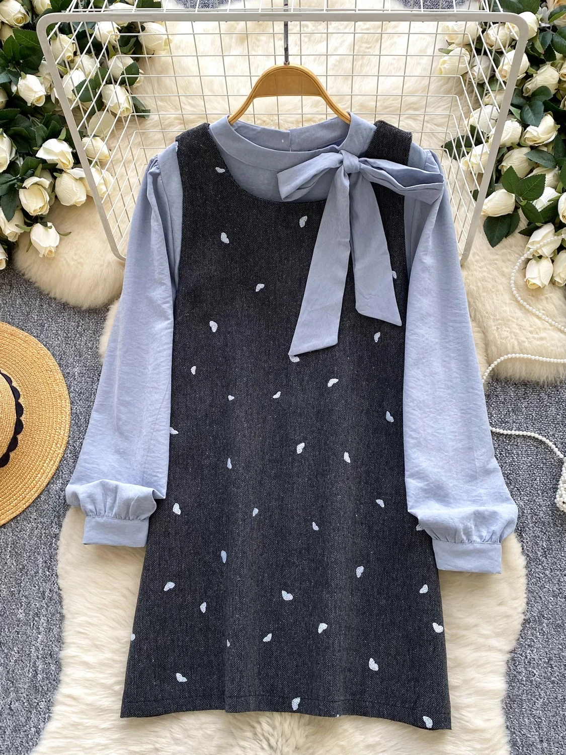 

Faionable Two-Piece Set Women's Autumn Clothes Knot Long Sve Inner irt Heart Print Vest Dr Casual Commute...
