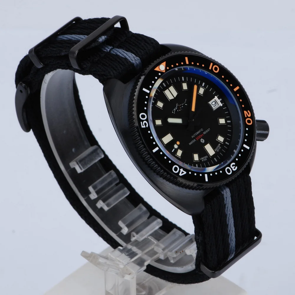 ساعة غواص رجالية من HEIMDALLR 45 ملم ساعة يد ميكانيكية أوتوماتيكية على شكل سلحفاة سوداء 20ATM مقاومة للماء C3 إطار سيراميك NH35 مضيء