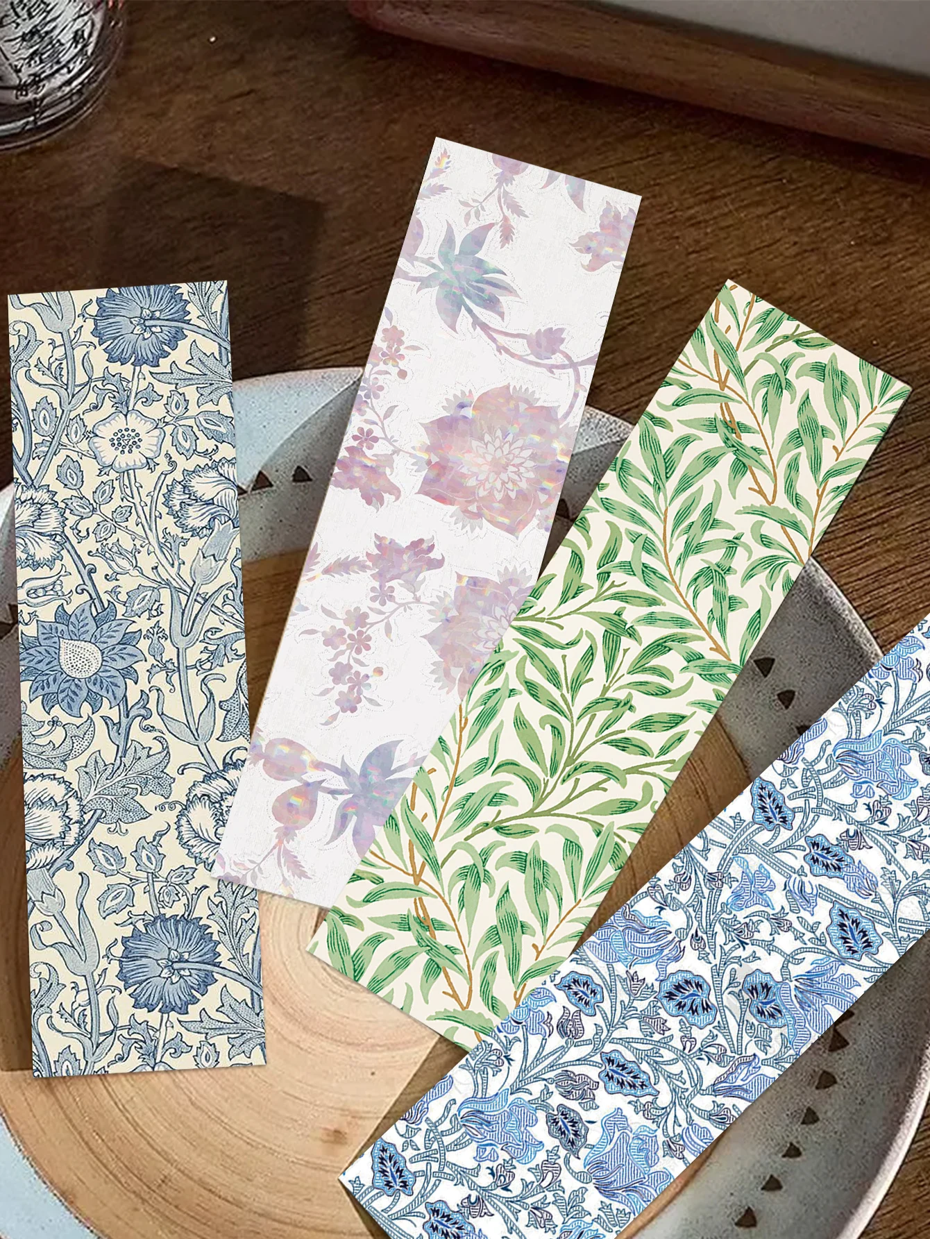 

30pcs Morris's Floral Doodle Bookmarks Read pages Tagged Books tagged Diary Notebooks tagged Student Supplies gift cards