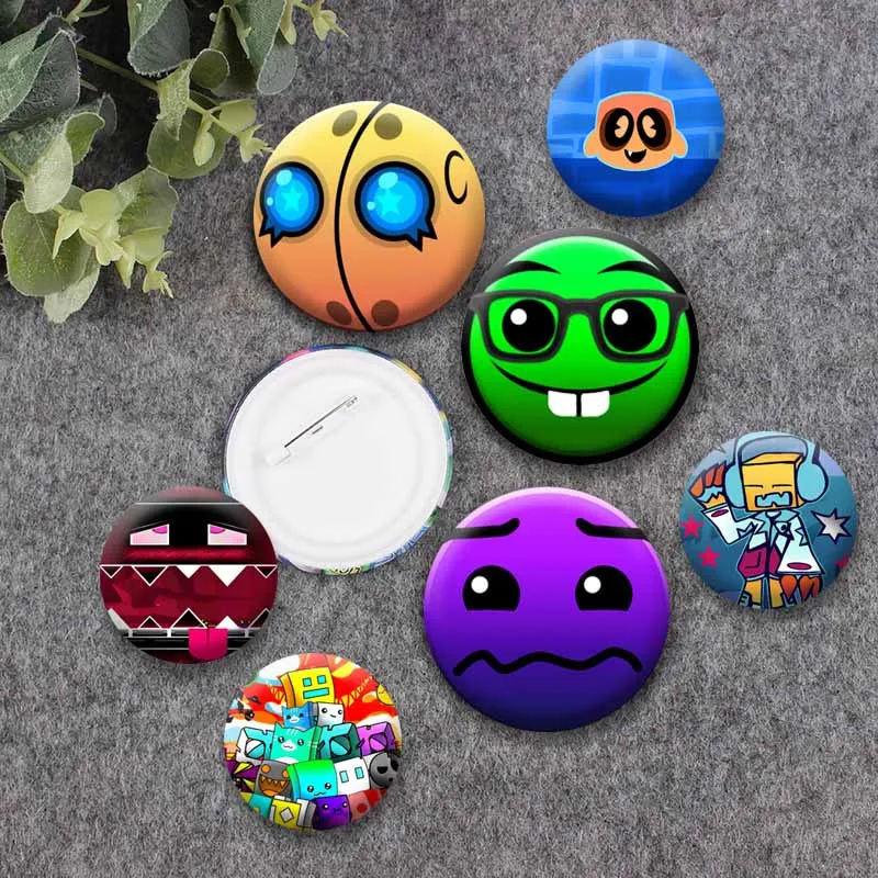 Funny Game G-Geometry D-Dash Badges Cartoon Face Meme Soft Button Pins Snap-in Brooch on Backpack Clothes Jewelry Accessories