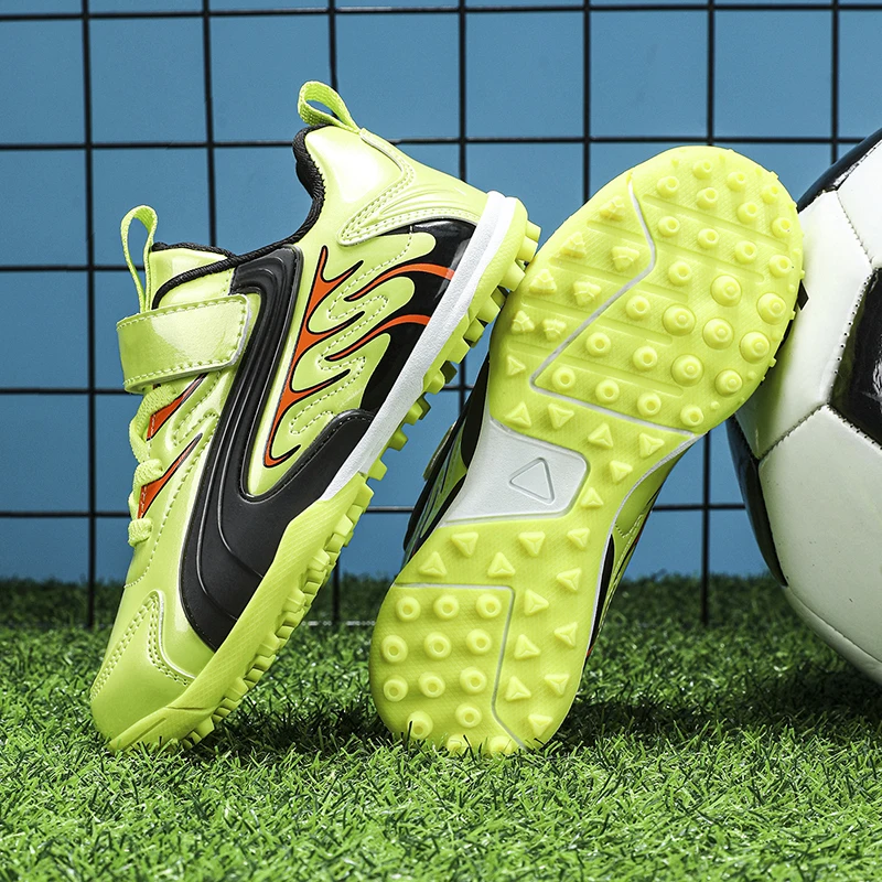 

Outdoor Children's Football Shoes Turf Ultralight Football Boots Non-Slip Futsal Shoes TF Grass Sneakers Boys Girls Soccer Shoes