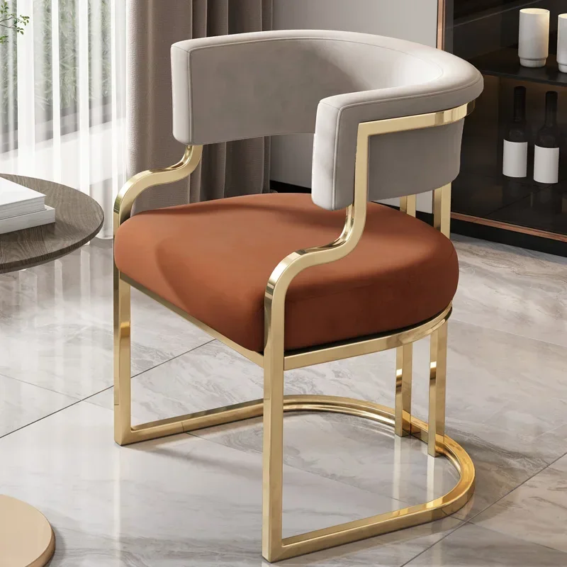 

Armrest European Dining Chairs Gold Protectors Leather Kitchen Dining Chairs Luxury Single Sedie Da Pranzo Italian Furniture