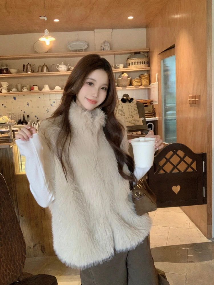 

Ele Faux Fur Vest Women's Thiened Warm Retro Sle Outerwear Spring 2026 Faionable ort Coat Ladies' Premium Feel