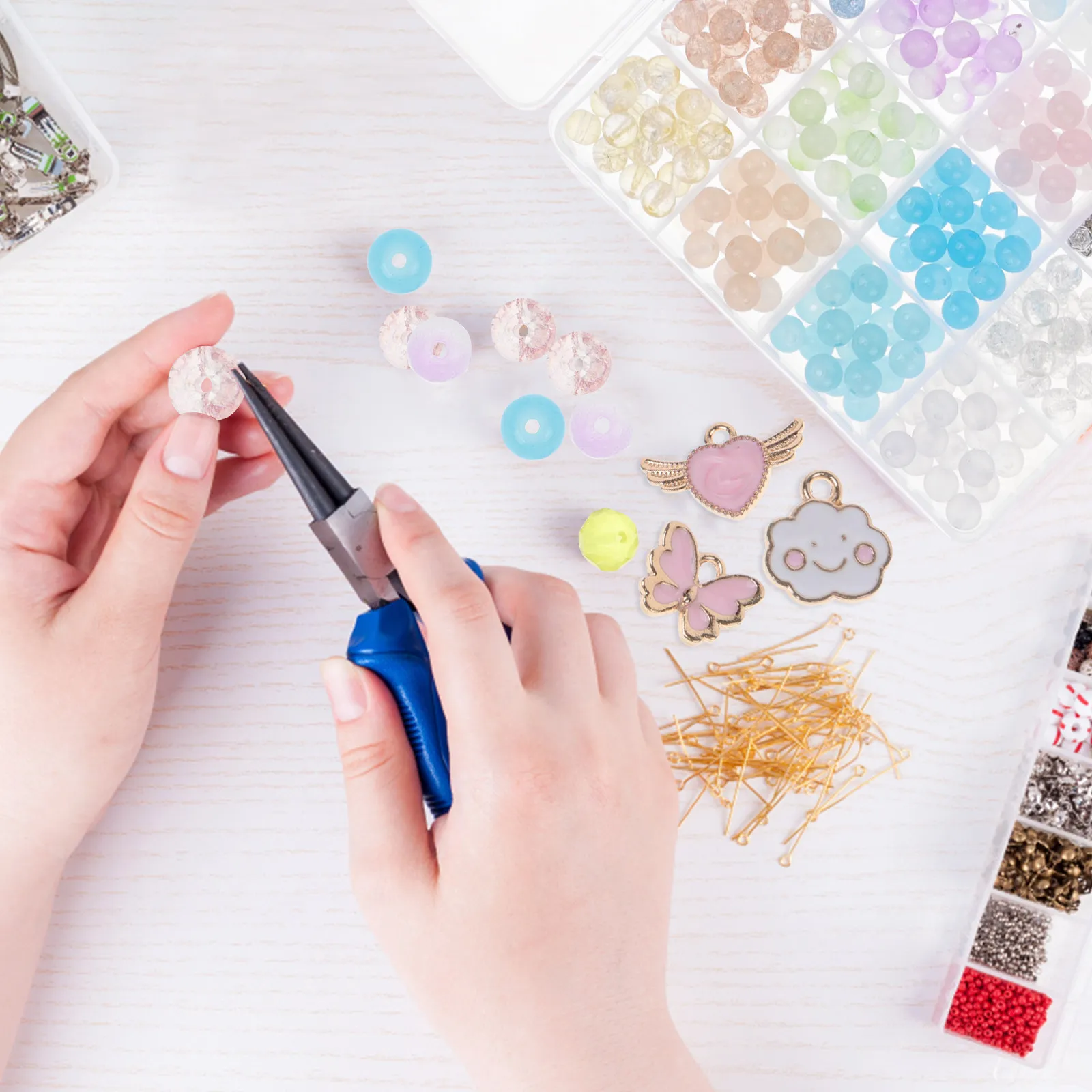 

670 шт. бусин для самостоятельного изготовления украшений, гладкие стеклянные бусины для браслетов, наборы для рукоделия и создания украшений