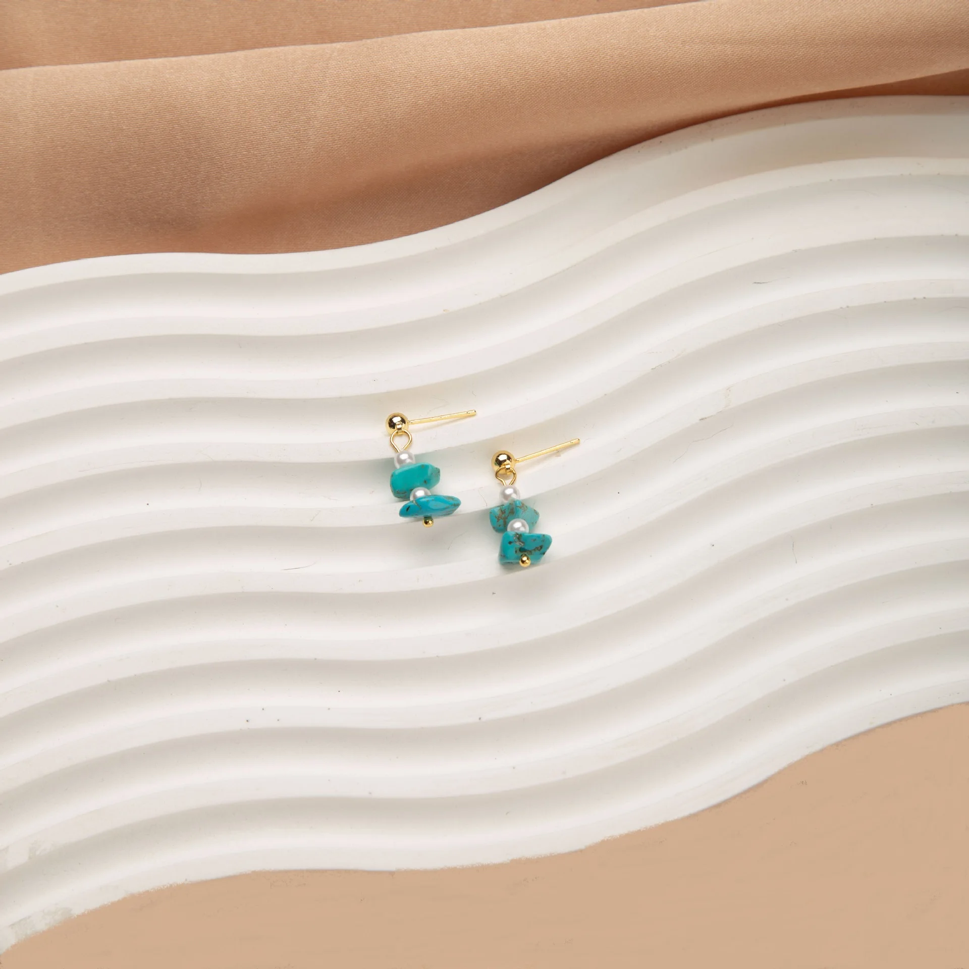 New Turquoise Freshwater Pearl Necklace Retro Irregular Pattern Pine Earrings Fashion Mothers' Gift