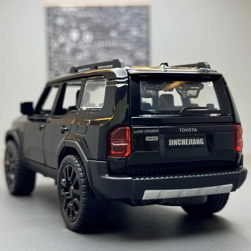 1/32 Toyota 2024 PRADO Land Cruiser SUV Alloy Car Model Diecast Metal Off-road Vehicles Car Model Sound Light Childrens Toy Gift