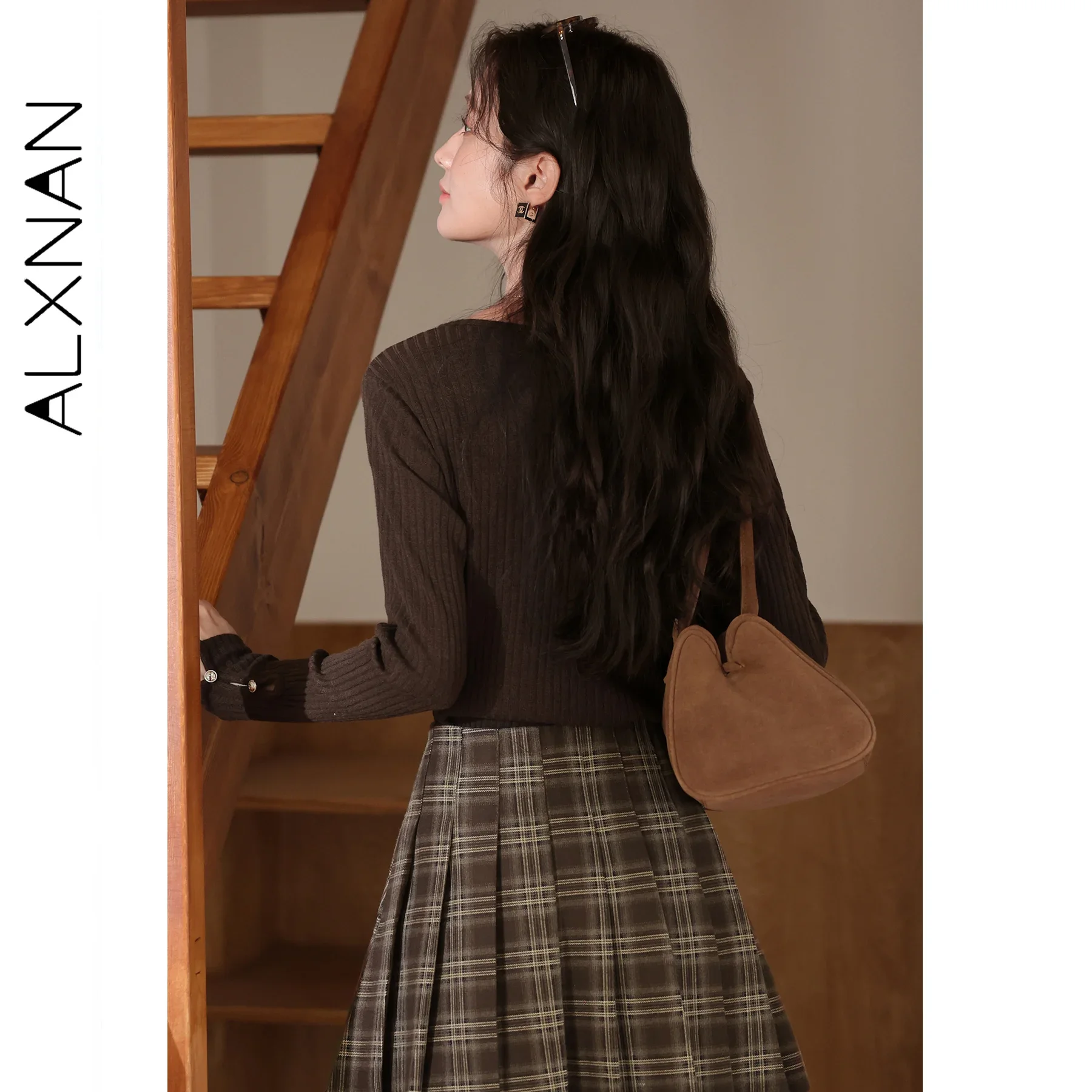 ALXNAN Plus Size Brown Pullover Women Long Sleeve V-neck Slit Sweater Cotton Slim-fit Elegant Casual Knitted Tops Female D12558
