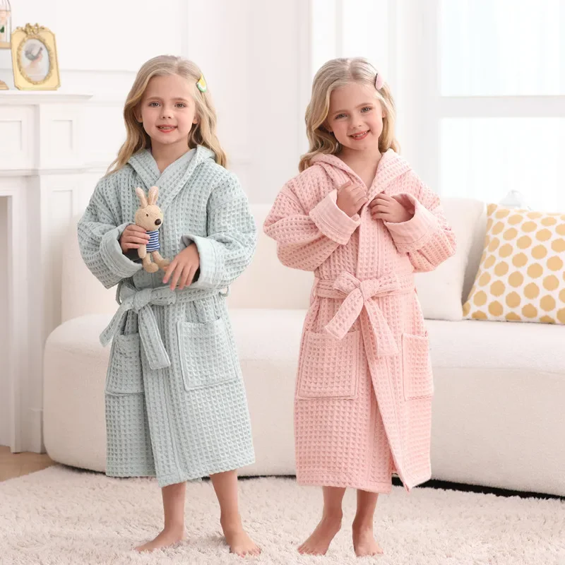 

Water Absorbent Boy Girl Robes Flannel Pajamas Sleepwear Casual Home Wear New Kids Hooded Robe Bathrobe Belted Pocket Thick Soft