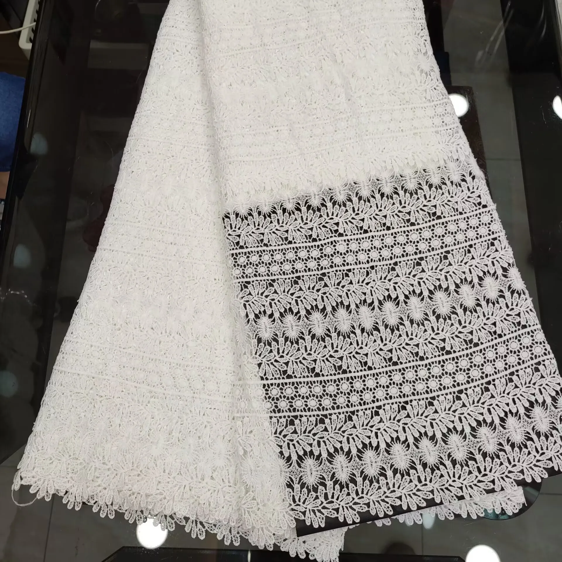 

White Nigerian Lace Fabric 2023 High Quality African Lace Fabric French Guipure Cord Lace Fabric For Party Dress Sewing PJFT2318