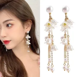 Pendientes de gota de flor de perla dulce para mujer, joyería elegante de moda coreana, pendientes de borla de flores largas para mujer 2023