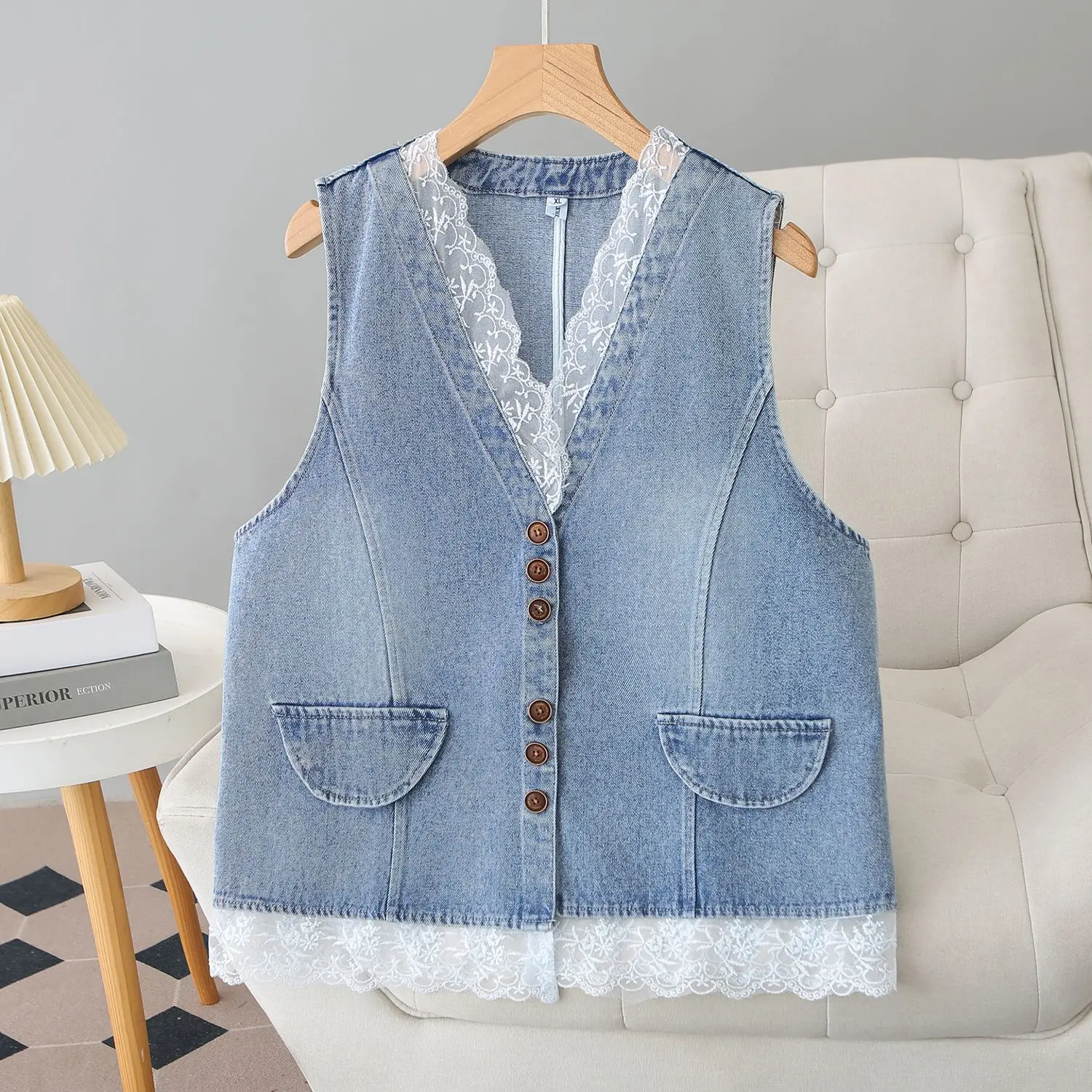 New V-Neck Cowboy Sleeveless Jacket Female Large-Size Lace Denim Vest Coat Spring Summer Loose Temperament Waistcoat Outwear Top