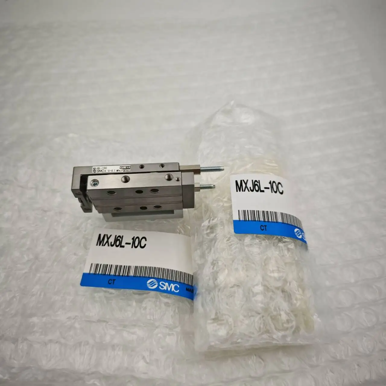 

Оригинальный пневматический цилиндр SMC MXJ8L/MXJ6L/MXJ4L-5C/10C/15C/20C/CS/CT/CP/CSP/CTP цилиндр ползункового стола