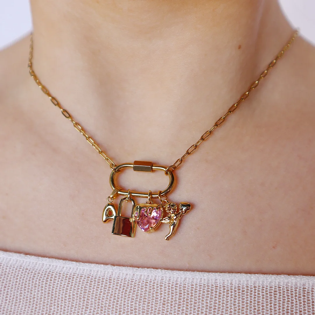 

DIY Love Letter Poker Heart Pendant Necklace Stainless Steel for Men Women 18K Gold Color Retention Jewelry Accessories