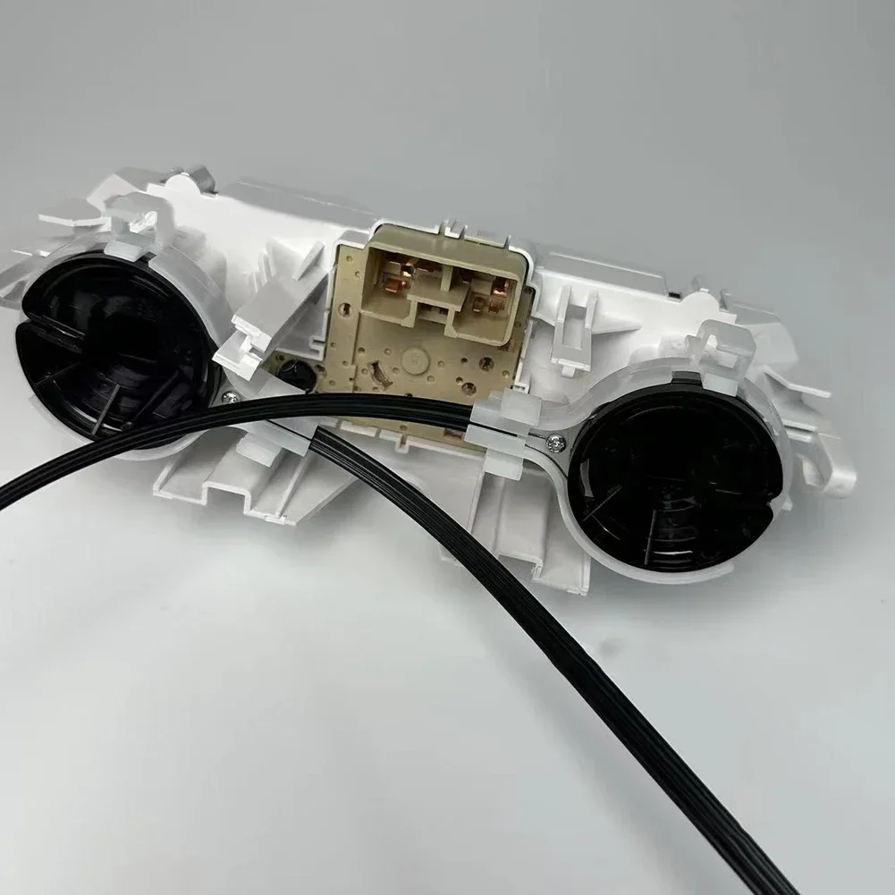 OEM AC Controller Panel 559000K011 for Toyota For Hilux (2005 2011) Reliable and Efficient Air Conditioning Solution