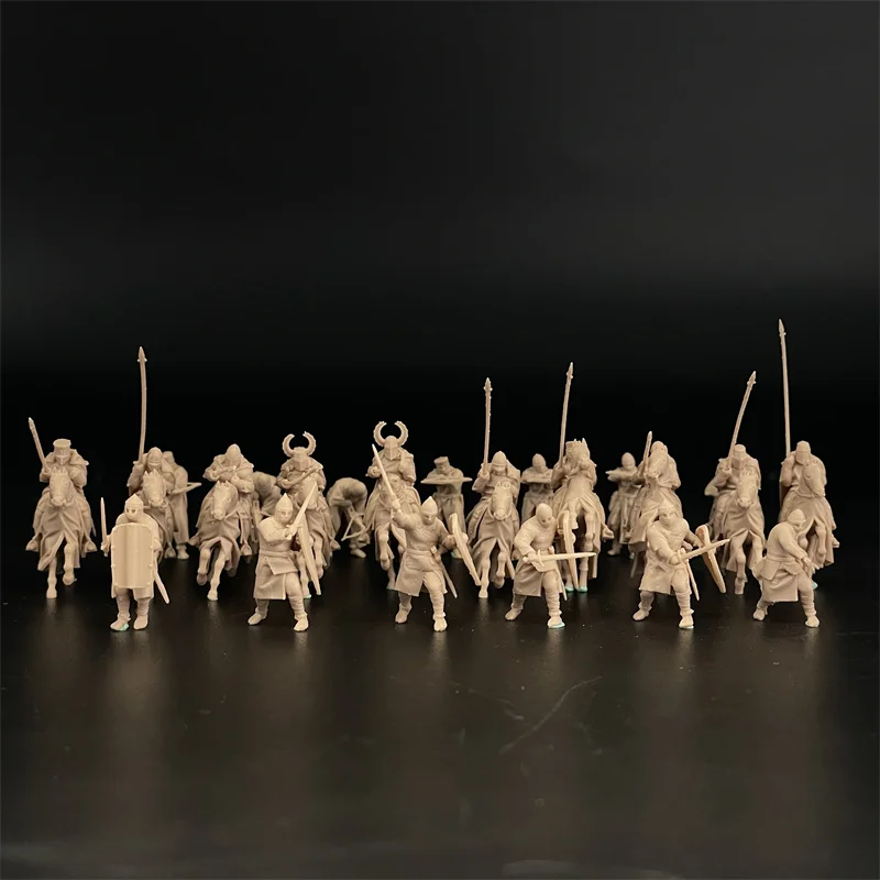 1/72 Scale Model Teutonic-Order Crossbowman and Cavalry 23 Figures Unpainted Military Soldier Resin Doll Miniature Collection