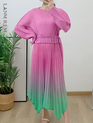 LANMREM Gradient Pleated Dress Round Neck Long Sleeves Stitching Color Female Maxi Dresses Elegant Party Clothes New 2DA1653