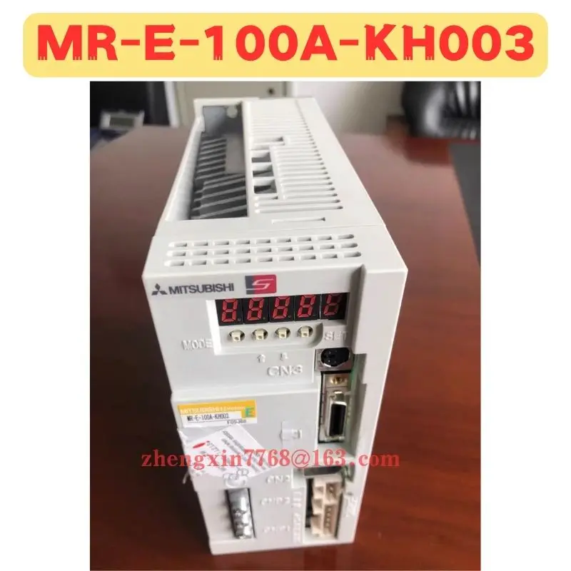 

Совершенно новый телефон MR-E-100A-KH003 MR E 100A KH003 с сервоприводом