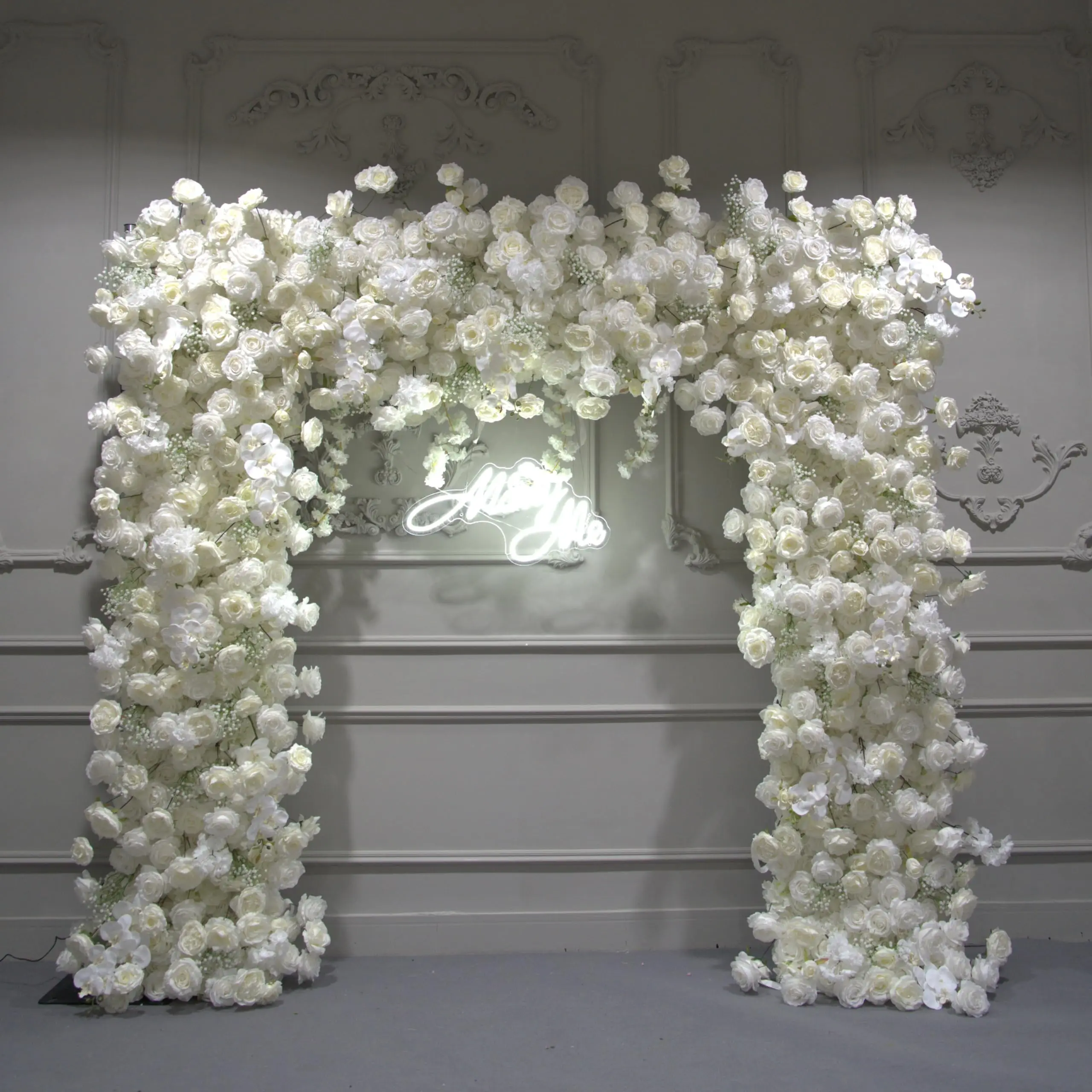 Uflower White Rose Gypsophila Hydrangea Arrangement Floral Outdoor Wedding Backdrop Flower Frame Decor Event Party stage Props