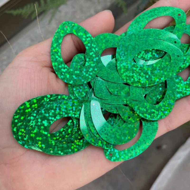 

28x38 мм, униформа для выступления на сцене, блестки, материалы для рук «сделай сам», золото, серебро, красочный лазерный двойной кулон в форме яйца, овальные блестки