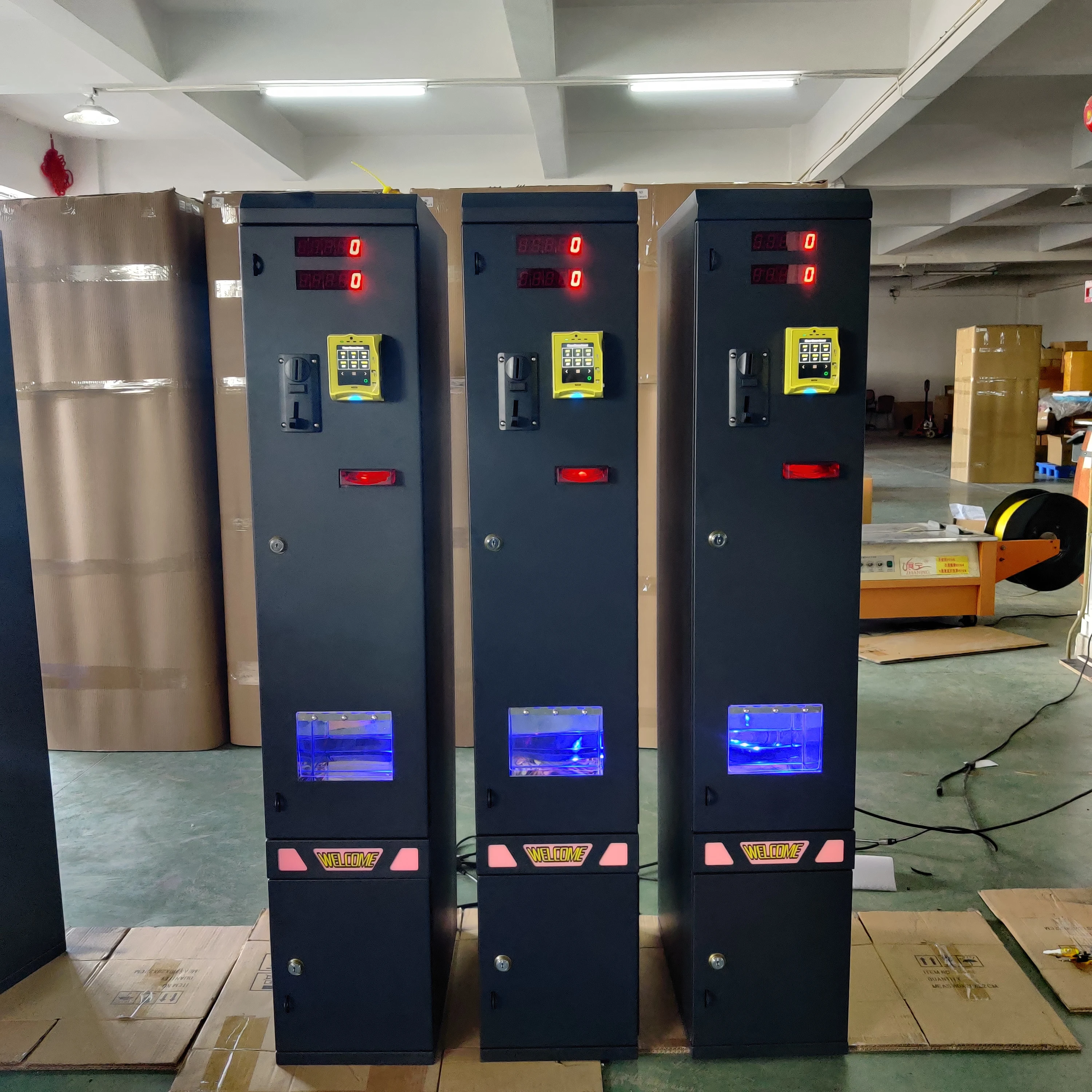Large Capacity Bill to Token Changer With Nayax Card Reader Standing Coin Pusher Coin Changer Machine for Claw Machine Airport